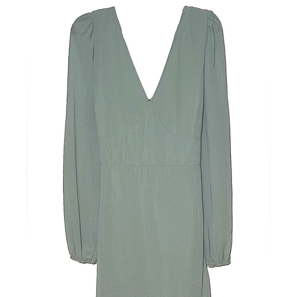 NEW Lulus Tier Elegance Sage Brush Long Sleeve Tiered
Maxi Dress, Plus Size 2X - Picture 6 of 13